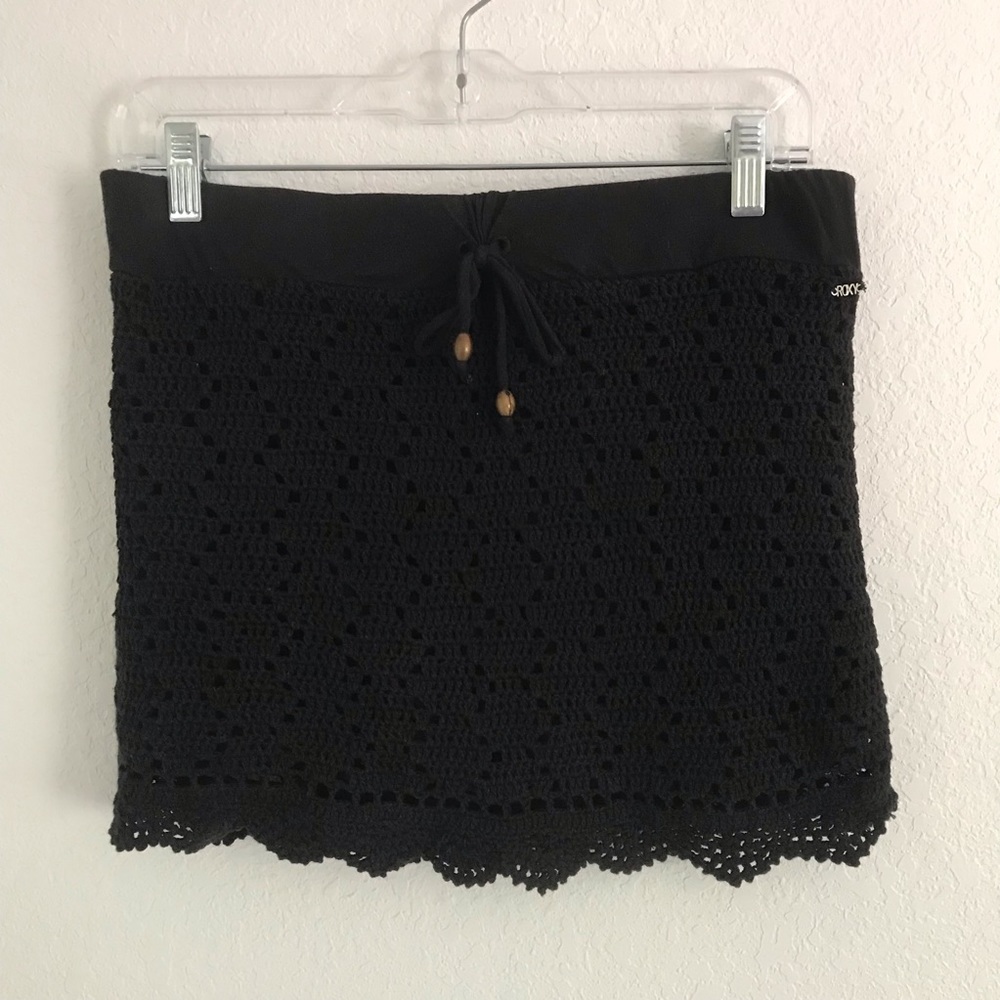 Roxy crochet black skirt